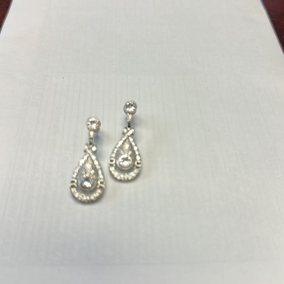 Fashion Jewelry Cubic Zirconia Silver Hoop Earrings Women Gifts A Pair/set - Picture 5 of 6